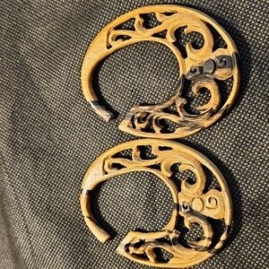 Elegant Wooden Gauge Decorative Carved Earrings Size 6